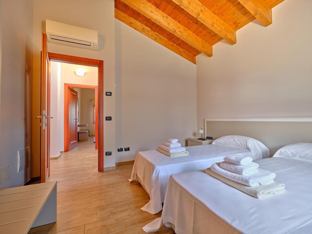 Villasgarda - Villa Leone Salionze Luaran gambar